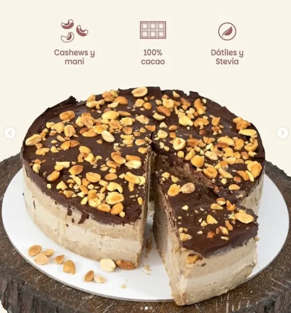 CHEESECAKE SNICKER (8 PORCIONES) VASANA